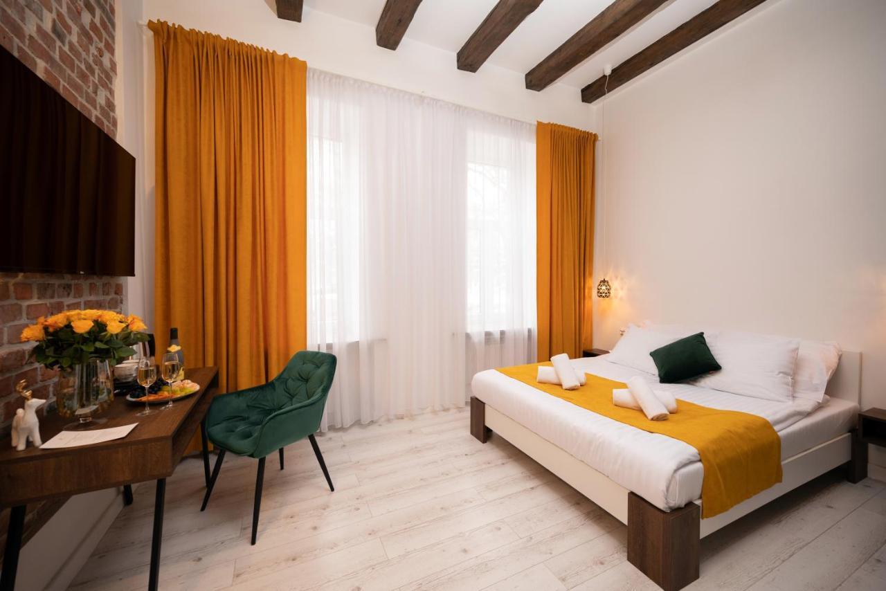 Hive Family House Krakov