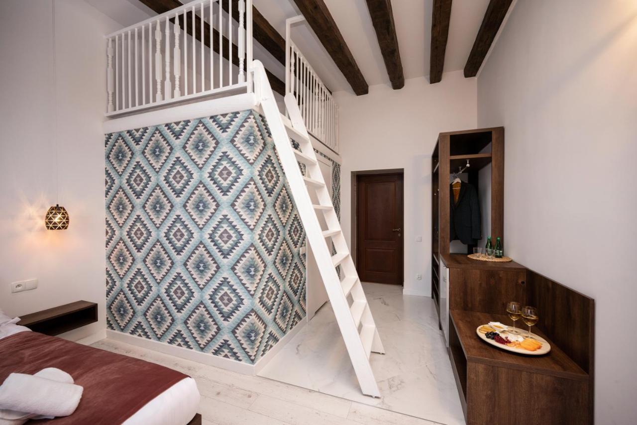 Hotel Hive Family House *