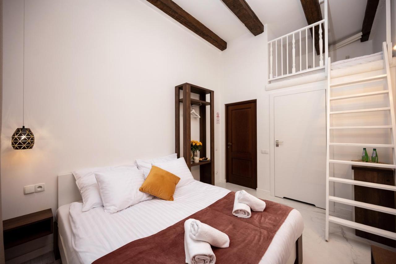 Hive Family House Hotel Krakov