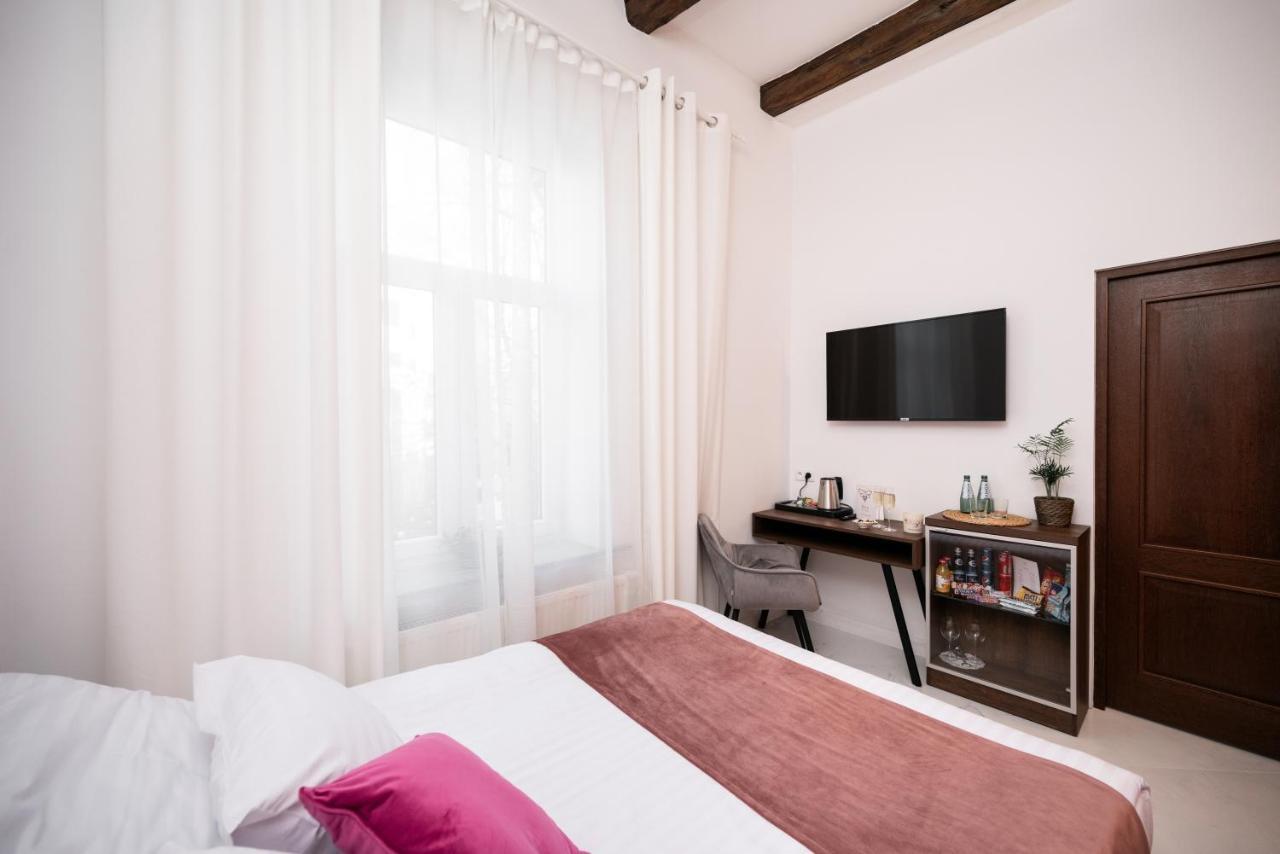 Hotel Hive Family House
