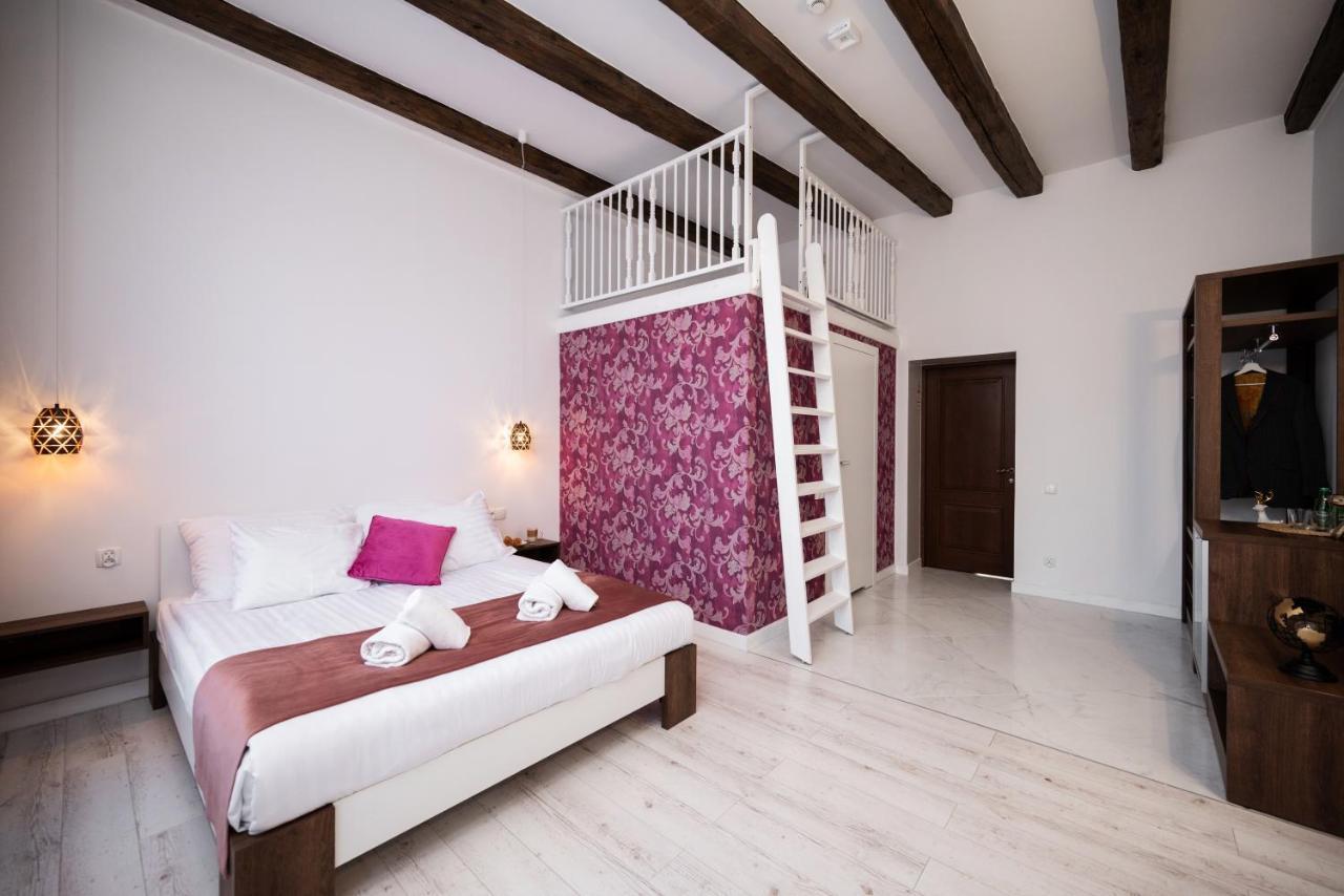 Hive Family House Krakov