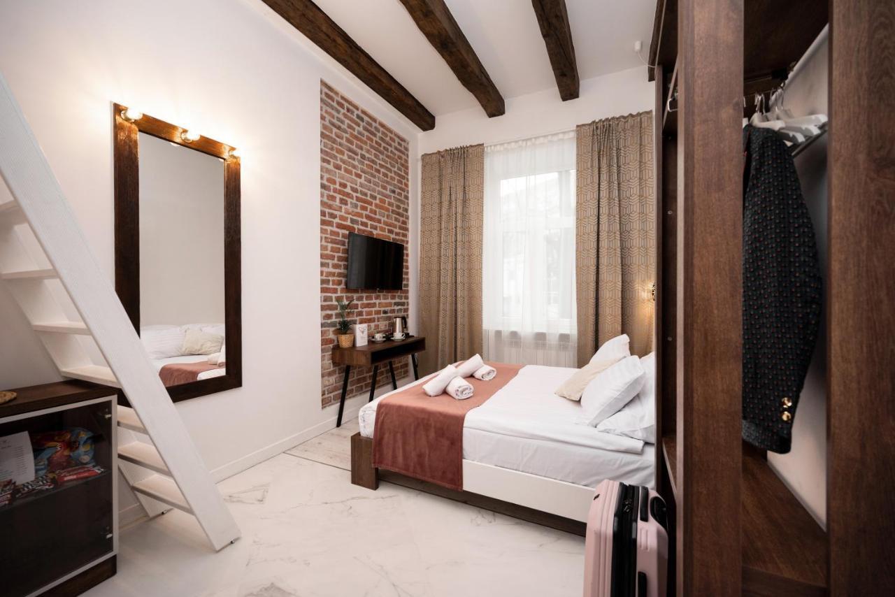Hive Family House Krakov