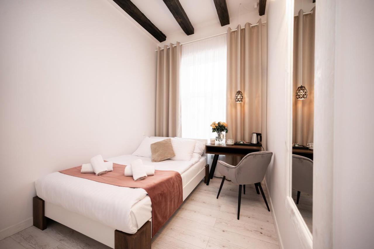 Hotell Hive Family House Krasków